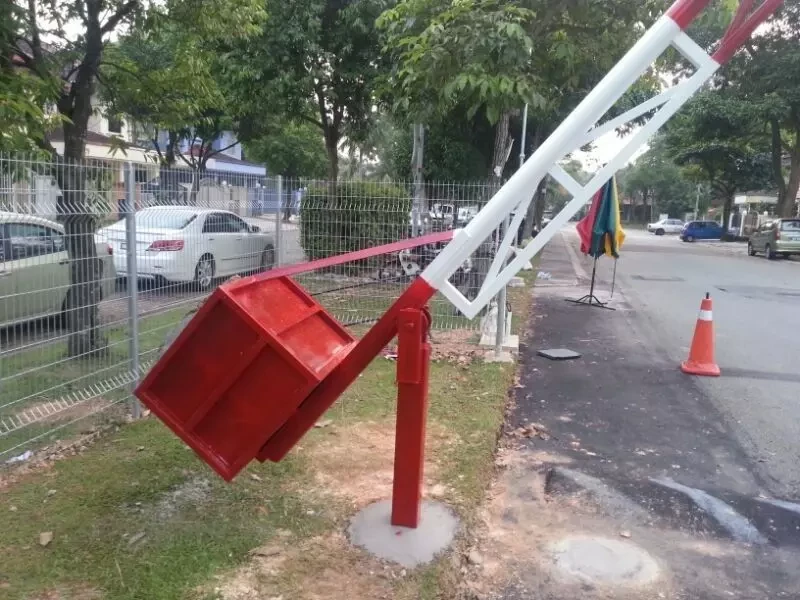 4-5-meter-manual-boom-gate-including-installation-in-zimbabwe